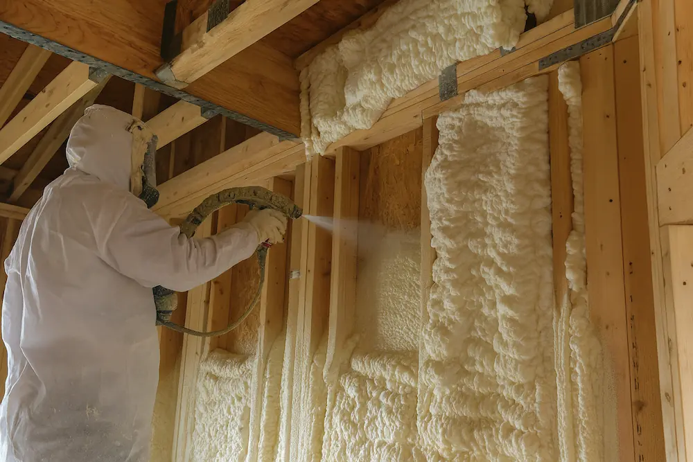 انواع روش های عایق سازی ساختمان (مقایسه مزایا و معایب)