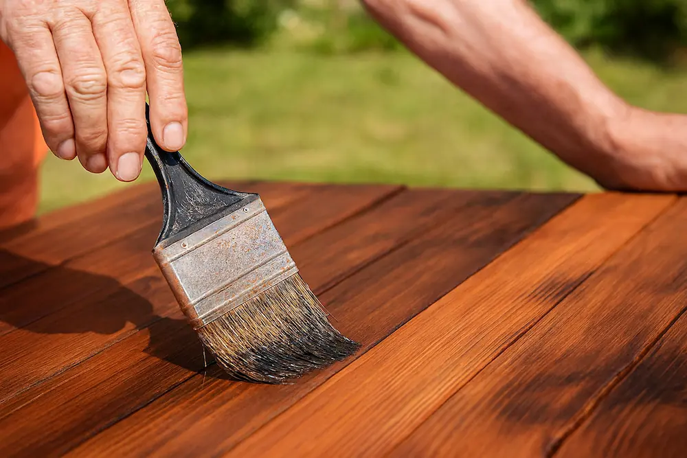 نگهداری و طول عمر عایق کاری سطوح چوبی